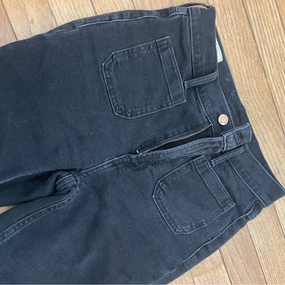 Gap High Rise '70s Flare Jeans - like new - Picture 4 of 5